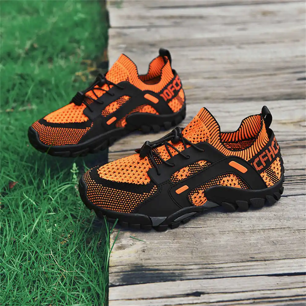 Tech Accessories Gifts - Size 43 Size 40 Men's Shoes